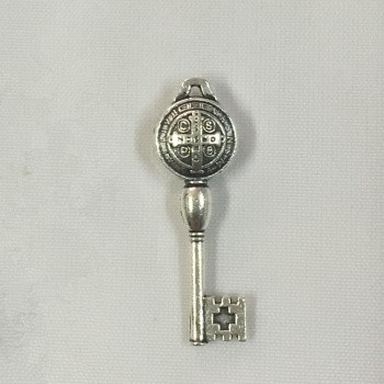 订做款500条起 古银圣本笃吊坠 钥匙形十字架